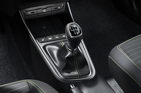 6-speed manual transmission.