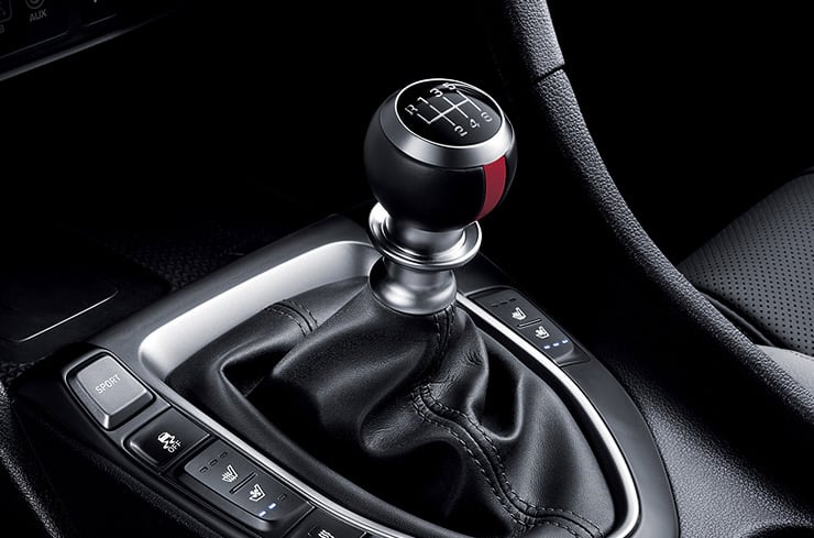 6-speed manual transmission